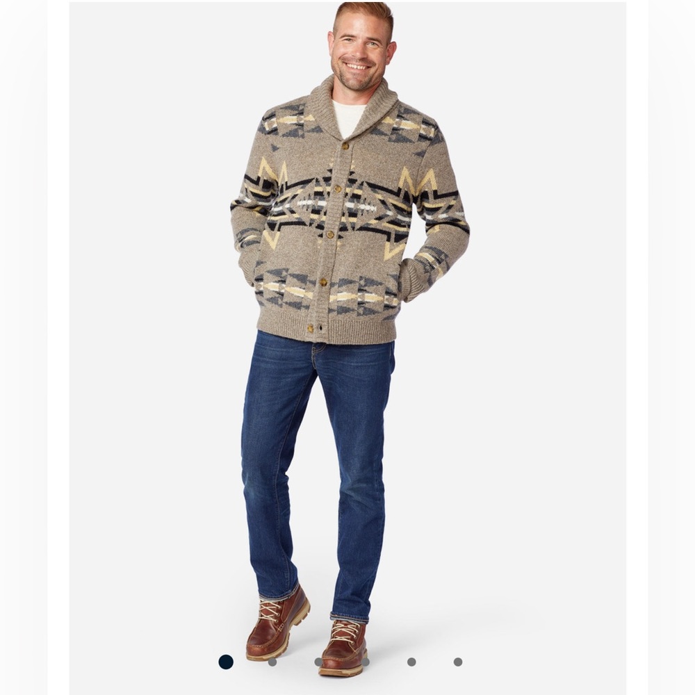 Men’s Pendleton Cardigan Size Large EXCELLENT CONDITION